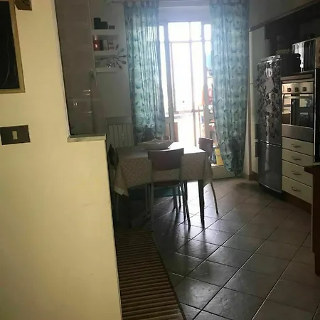 With One Bedroom In Torino, With Wonderful View, Furnis