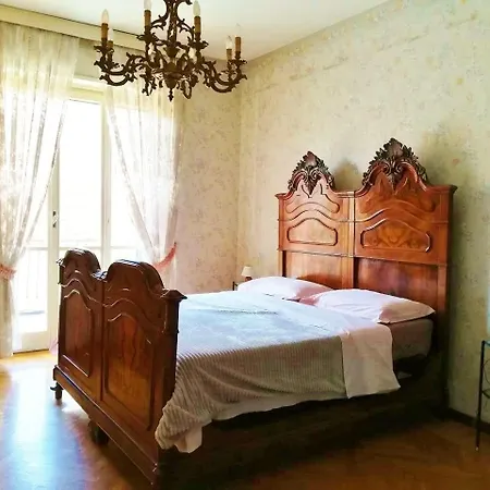 Hotel Casa Con Giardino Turín
