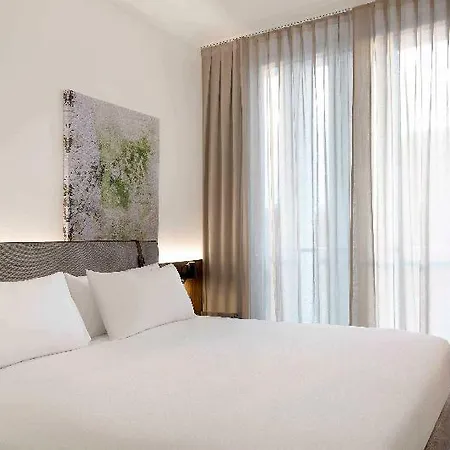J|hotel