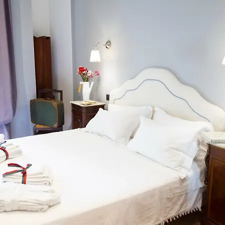 La Luna E I Falo Luxury Oda ve Kahvaltı Torino