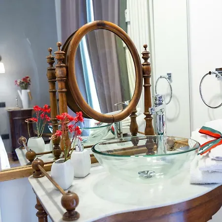 Oda ve Kahvaltı La Luna E I Falo Luxury