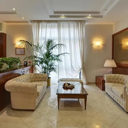Astor Hotell 3*